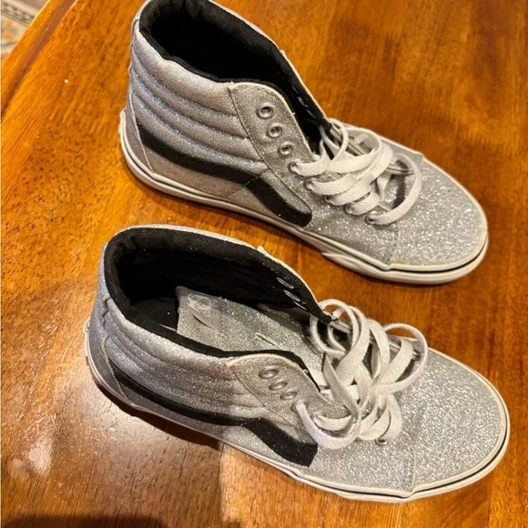 🩵 Vans Glitter High-Top Sneakers - Silver and Black size women’s 7.5 men’s 6.0 - Picture 2 of 8